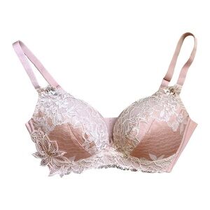 Wacoal Bra, Pink Lace, Non-wire, Japan_Size 32D or 32E (E70)